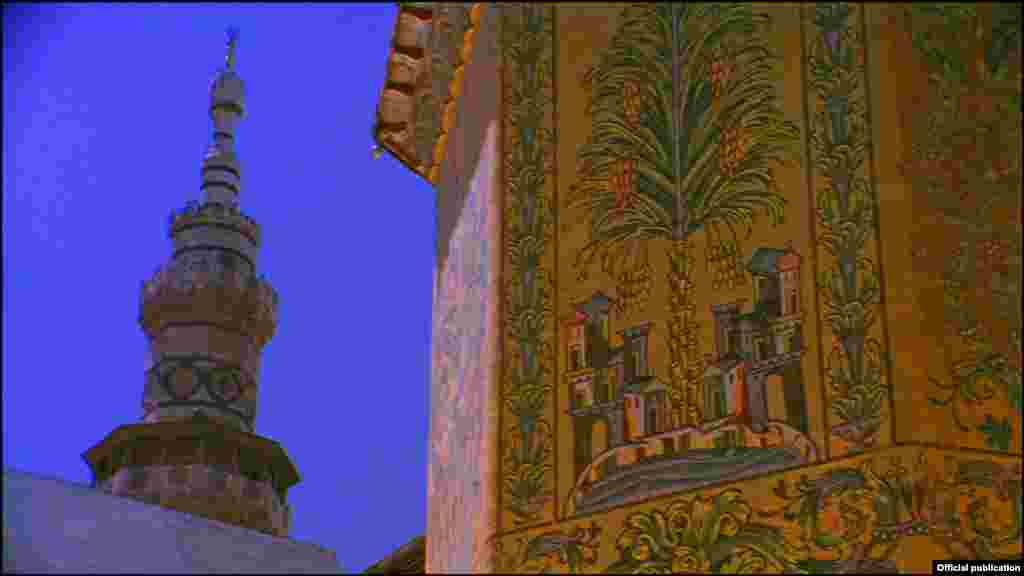 The Great Mosque of Damascus, featured in the film Islamic Art: Mirror of the Invisible World (Courtesy of Unity Productions Foundation)