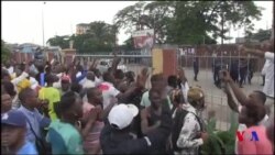 A Kinshasa, des messes anti-Kabila dispersées dans des églises (vidéo)