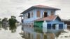 Rumah-rumah terendam banjir di Danau Inle, negara bagian Shan, Myanmar selatan, 14 September 2024. (AFP)