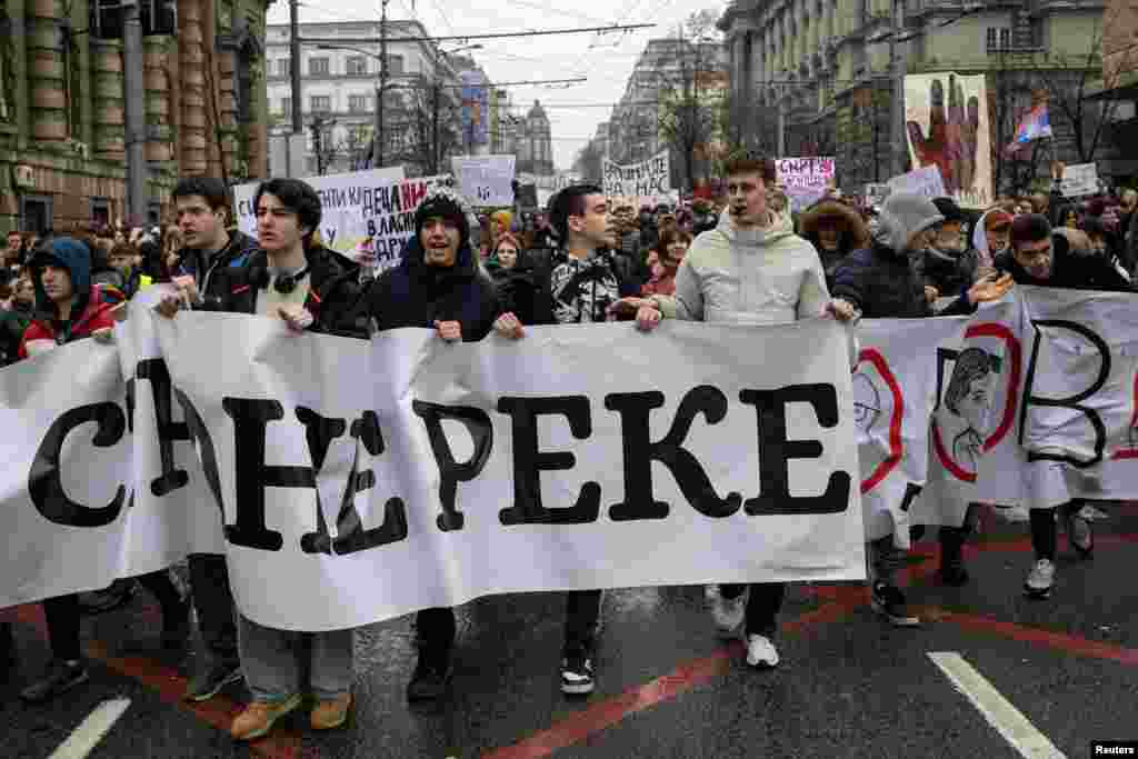 Protest u Beogradu (REUTERS/Marko Djurica)