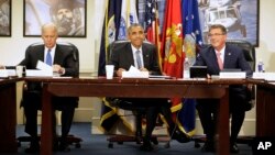 From left, Vice President Joe Biden, President Barack Obama, and Defense Secretary Ash Carter arrive for a National Security Council Meeting on efforts to counter the Islamic State campaign group, Aug. 4, 2016, at the Pentagon.