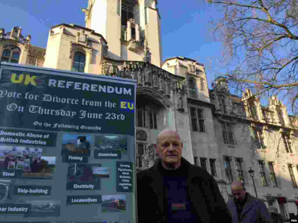 For others, a divorce from the European Union cannot come fast enough. They see Tuesday's decision as a violation of democratic principles because people voted for it. (J. Godman/VOA) 