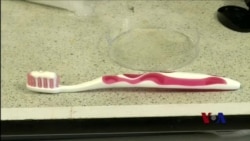 塑料碎渣危及海洋和人类，应对办法已露曙光