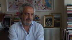 Sociologist Mesut Yegen, says President Erdogan centralizing of power, offers an opportunity to new parities. Dorian Jones/VOA)