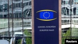 A European Union logo is seen at the EU Council headquarters in Brussels October 12, 2012. The European Union won the Nobel Peace Prize for its long-term role in uniting the continent, the Norwegian Nobel Committee said on Friday, an award seen as morale 