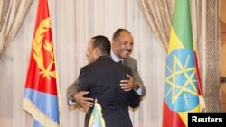 ፎቶ ፋይል፡-የኢትዮጵያ ጠ/ሚ አብይ አሕመድ እና የኤርትራ ፕሬዚዳንት ኢሳያስ አፈወርቂ
