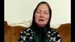 نگرانی مادر ناهید شقاقی: کجای دنیا دفاع از حقوق زنان و کمک به سیل‌زدگان جرم است؟