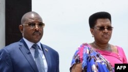 Pierre Nkurunziza n'umutambukanyi wiwe Denise Nkurunziza