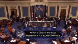 美国会两党妥协通过开支法 政府免于关门