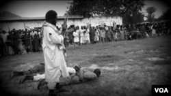 Une photographie d'une vidéo de Boko Haram.