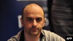 ლევან ყარამანიშვილი ძმასთან ერთად "რუსთავი 2"-ის მეპატრონედ მოგვევლინა