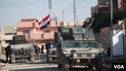 Iraqi forces say despite recent gains, they still struggle with IS attacks, which now include the deployment of drones armed with small bombs in Mosul, Jan. 11, 2017. 