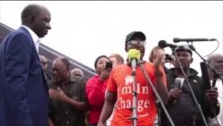 津巴布韦危机： 执政党将开会讨论要求穆加贝总统下台