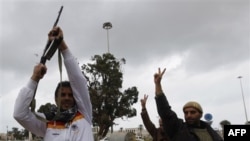 BMT Liviya rasmiylariga sanksiya qo’ydi, yana bir shahar muxolifat nazoratida