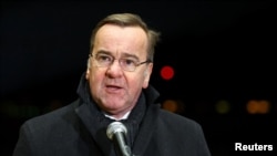 بوریس پیستوریوس، وزیر دفاع آلمان. 