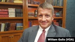 Mutuminda ya kafa kamfanin Blackwater Erik Prince.