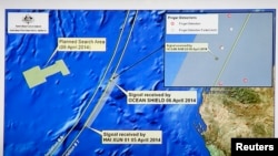 Peta daerah pencarian pesawat Malaysia Airlines penerbangan MH370 yang hilang (9/4).