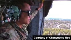 និស្សិត​ នូ ច័ន្ទ​យុទ្ធា​ ដែល​កំពុង​សិក្សា​ដល់​ឆ្នាំ​ទី​៣ ​ខាង​ជំនាញ​វិស្វកម្ម​កងទ័ព​អាកាស​នៃ​សាលា​បណ្ឌិត​សភា​កងទ័ព​អាកាស​សហរដ្ឋ​អាមេរិក បញ្ជាក់​ប្រាប់​វីអូអេ​​​​ថា​លោក​ត្រេកអរ​​ដែល​រដ្ឋាភិបាល​កម្ពុជា​បាន​ប្រកាស​ចេញ​ថ្លៃសិក្សា​។ (រូប​ផ្តល់​ឱ្យ​ដោយ នូ ច័ន្ទ​យុទ្ធា)