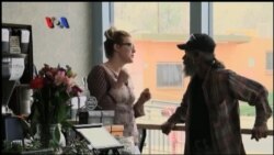 Kedai Kopi Melatih Warga Tuna Wisma