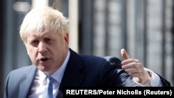 Great Britain, London, Britain's new Prime Minister, Boris Johnson, delivers a speech outside Downing Street