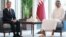 Sekretari i Shtetit Antony Blinken gjatë takimit me Emirin e Katarit Al-Thani në Doha, Katar më 24 tetor 2024