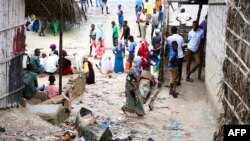 Les abords de la plage de Mocimboa da Praia au Mozambique, où la sécurité a été renforcée suite à des attaques islamiques, le 8 mars 2018. (AFP PHOTO / ADRIEN BARBIER)