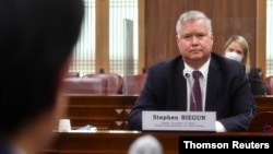 스티븐 비건 미국 국무부 부장관 겸 대북특별대표가 9일 서울 외교부 청사에서 이도훈 한국 한반도평화교섭본부장과 회담하고 있다. 