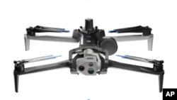 资料图片：带有RTK GPS附件的Skydio X10无人机。