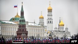 Fotografija snimljena 24. februara 2024. prikazuje Kremlj u Moskvi. (Photo by Alexander NEMENOV / AFP)