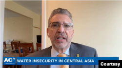 Ariel Koen, tadqiqotchi, Vashingtondagi Xalqaro soliq va sarmoya markazi ilmiy xodimi