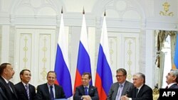 Rusiya prezidentinin təşəbbüsü ilə Dağlıq Qarabağ problemi müzakirə ediləcək