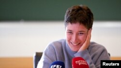 آنا بانیرا، گردشگر اسپانیایی