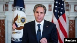 រូបឯកសារ៖ រដ្ឋមន្ត្រី​ការបរទេស​សហរដ្ឋ​អាមេរិក លោក Antony Blinken ថ្លែង​នៅ​ក្រសួង​ការបរទេស​សហរដ្ឋ​អាមេរិក ក្នុង​រដ្ឋធានី​វ៉ាស៊ីនតោន ថ្ងៃទី៥ ខែមេសា ឆ្នាំ២០២១។ 