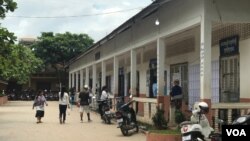 A quiet scene at a polling station in Siem Reap city on July 29, 2018. (Thida Win/VOA Khmer)