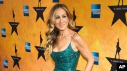 FILE - Sarah Jessica Parker attends the Broadway opening night of "Hamilton" in New York. 