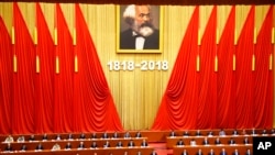 习近平2018年5月4号在北京人民大会堂纪念马克思诞辰2百周年活动上讲话。