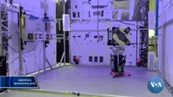 Koinotdagi yordamchi robotlar