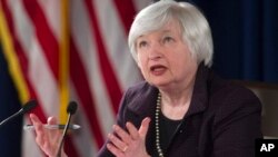 جانت یلن، وزیر مالیهٔ ایالات متحده (تصویر از آرشیف صدای امریکا)‌