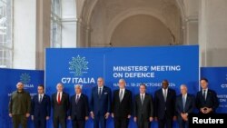  ইতালির নেপলস’এ জি-সেভেন প্রতিরক্ষা মন্ত্রীদের বৈঠক। 