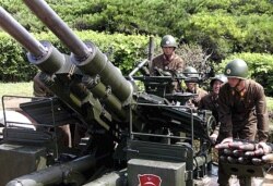 군사훈련을하는 북한 군인들(자료사진)