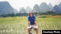 지난 2004년 중국 여행 중 실종된 미국인 대학생 데이비드 스네든. 중국 당국은 강에 빠져 숨졌다고 결론 지었지만, 북한에 의해 납치됐을 가능성이 제기되고 있다. 사진 제공: 크리스 스튜어트 의원실.