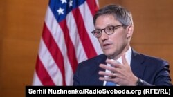 Arhiv - Derek Chollet