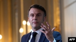 Fransa Prezidenti Emmanuel Makron "Elysee" sarayında fransız səfirlər qarşısında çıxış edir. 6 yanvar, 2025. Paris, Fransa. (Foto: Aurelien Morissard/AFP)