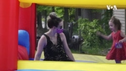 VOA英语视频: 新冠疫情带来的恐惧焦虑会造成精神打击