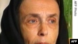 هاله اسفندياری و کيان تاج بخش در تلويزيون دولتی ايران ظاهر شدند