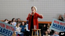 Democratic presidential candidate Senator Elizabeth Warren speaks during a town hall meeting in Davenport, Iowa, Jan. 26, 2020. 