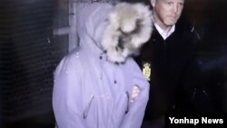 '국정농단' 사태 중심인물 가운데 하나인 최순실씨 딸 정유라씨가 1일(현지시간) 덴마크에서 현지 경찰에 체포됐다. (JTBC화면 캡처)