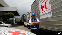 Bantuan kemanusiaan dari Palang Merah Internasional yang membawa obat-obatan tiba di Venezuela hari Selasa (16/4).