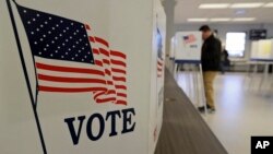 Sejumlah artis, penyanyi dan selebriti di AS berupaya mendorong warga untuk ikut berpartisipasi dalam Pemilihan Presiden AS, November mendatang. (Foto: ilustrasi).