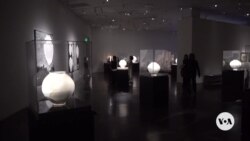 Korean moon jars shine in Colorado show